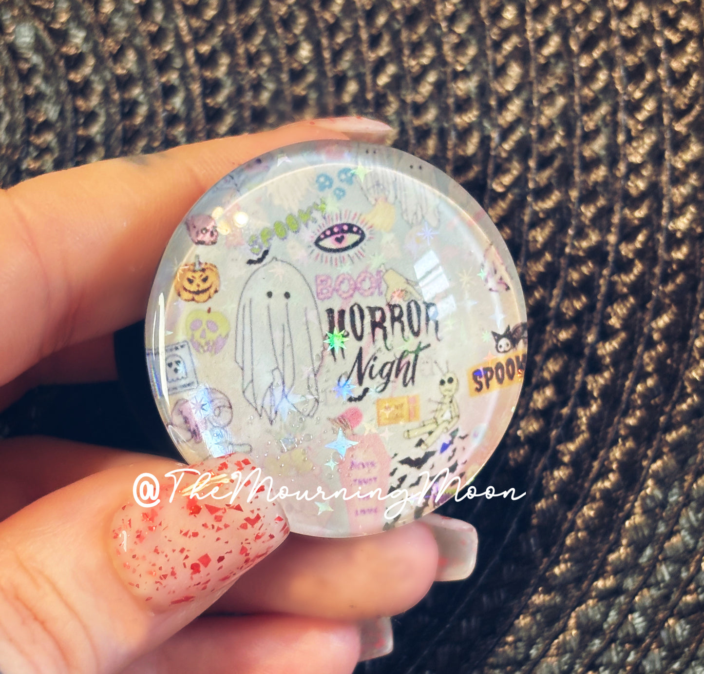 Horror nights pastel glass dome phone grip