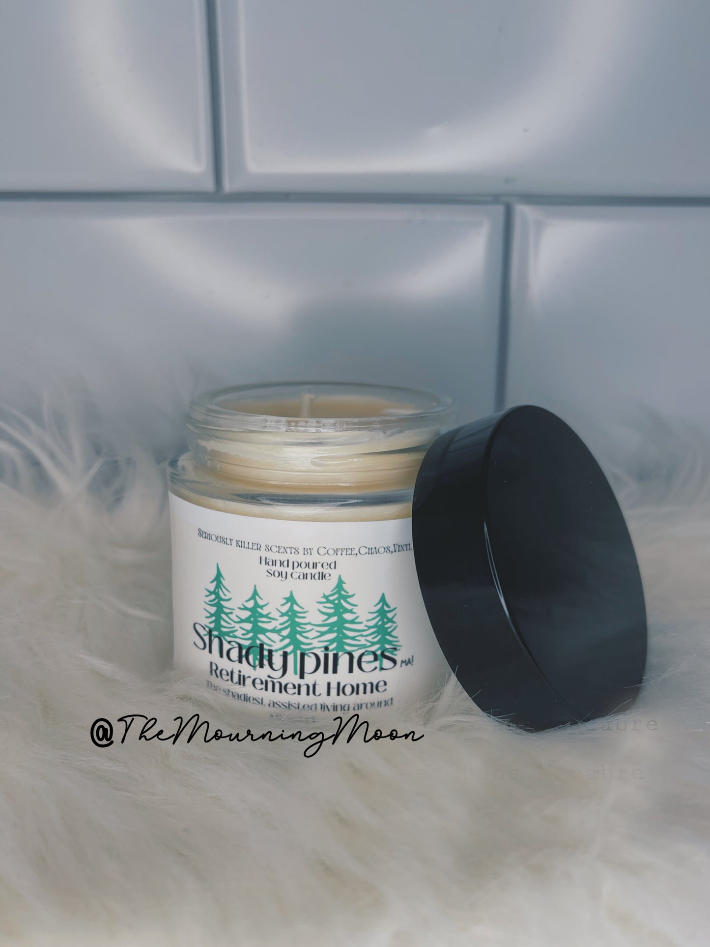 Shady pines (ma!) candle