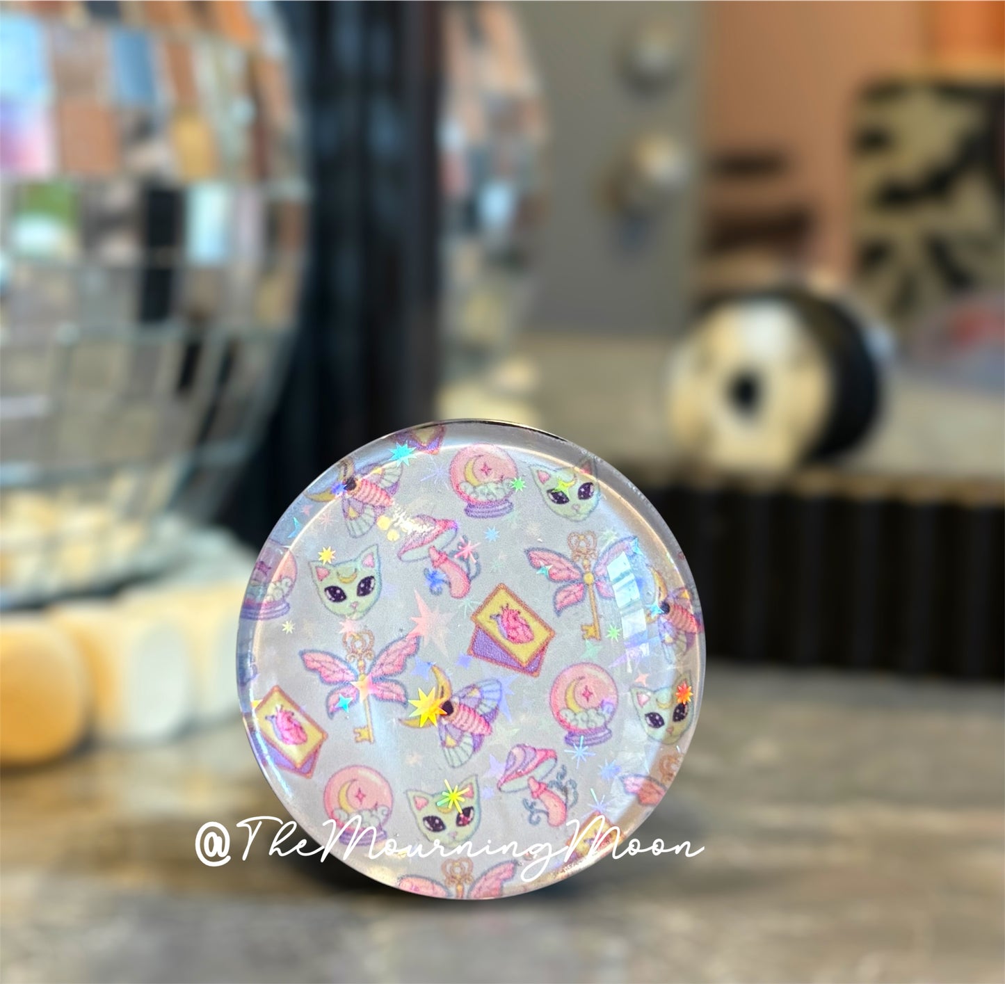 Spooky cute glass dome phone grip