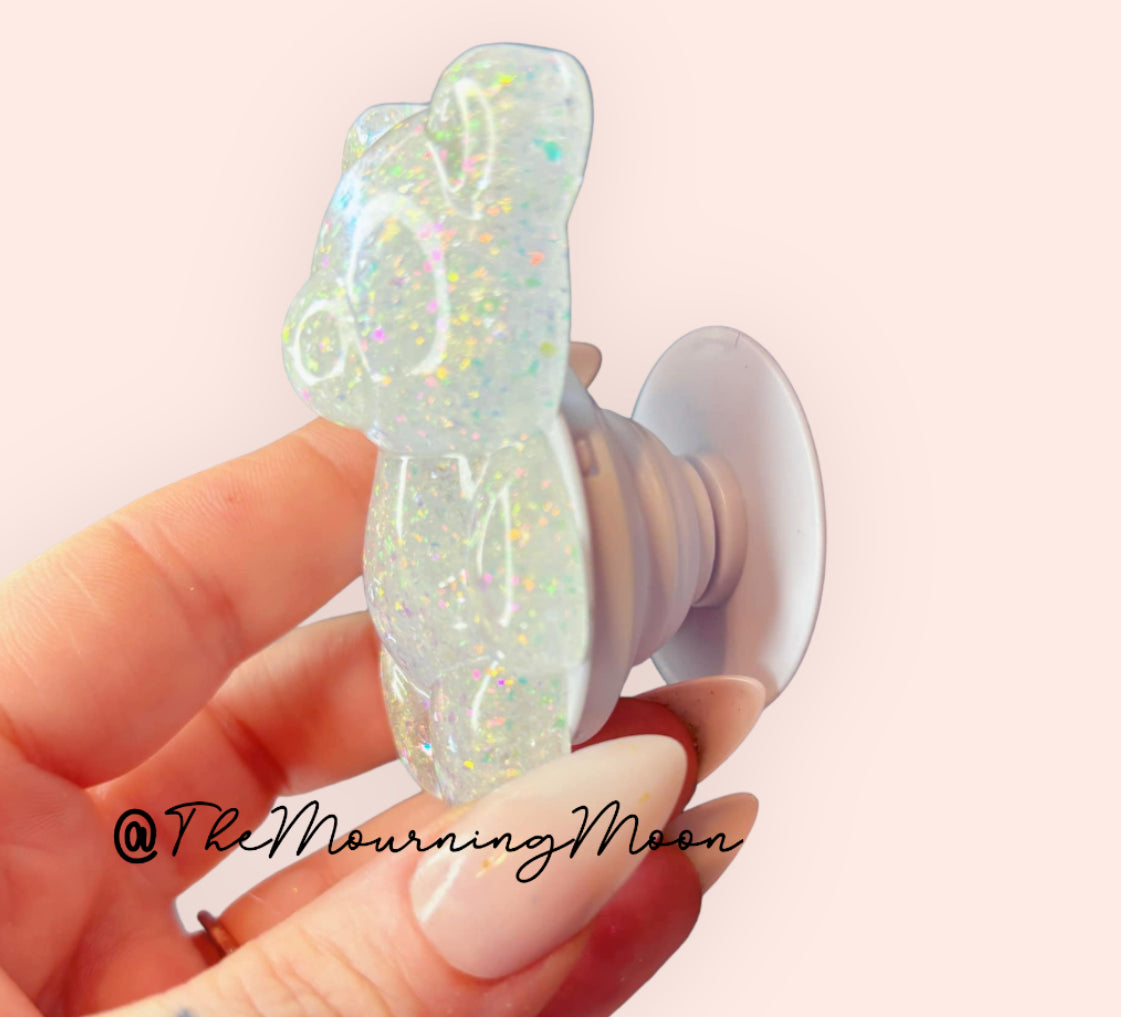 Iridescent gummy bear phone grip