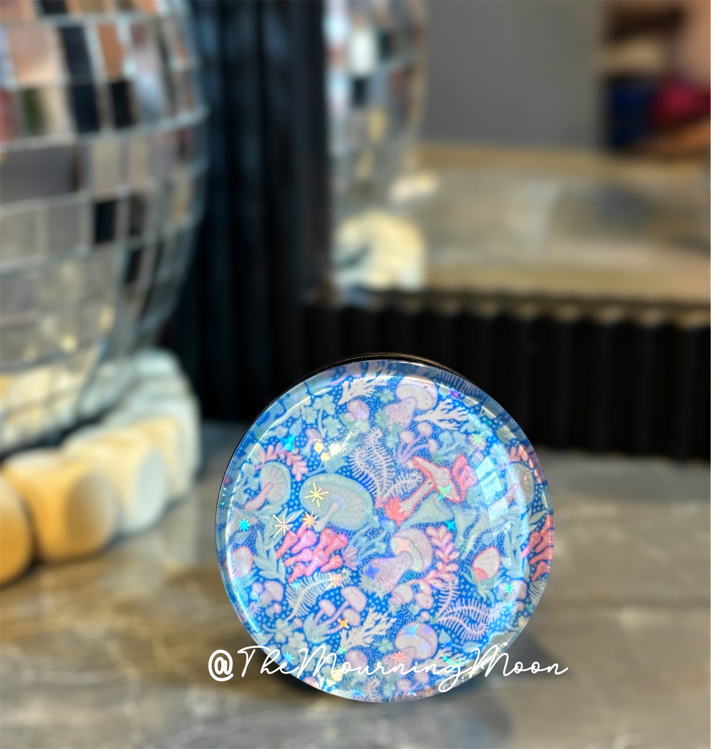 Whimsy mushrooms glass dome phone grip